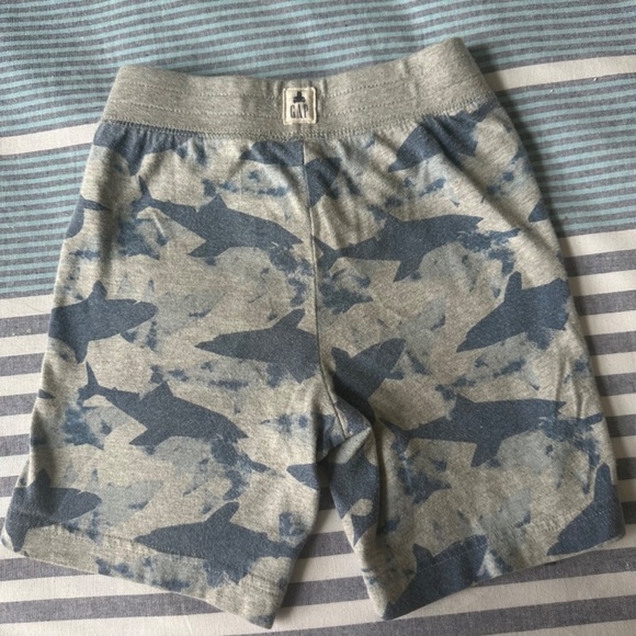 Gap toddler boy organic cotton pull-on shorts - Picture 3 of 6